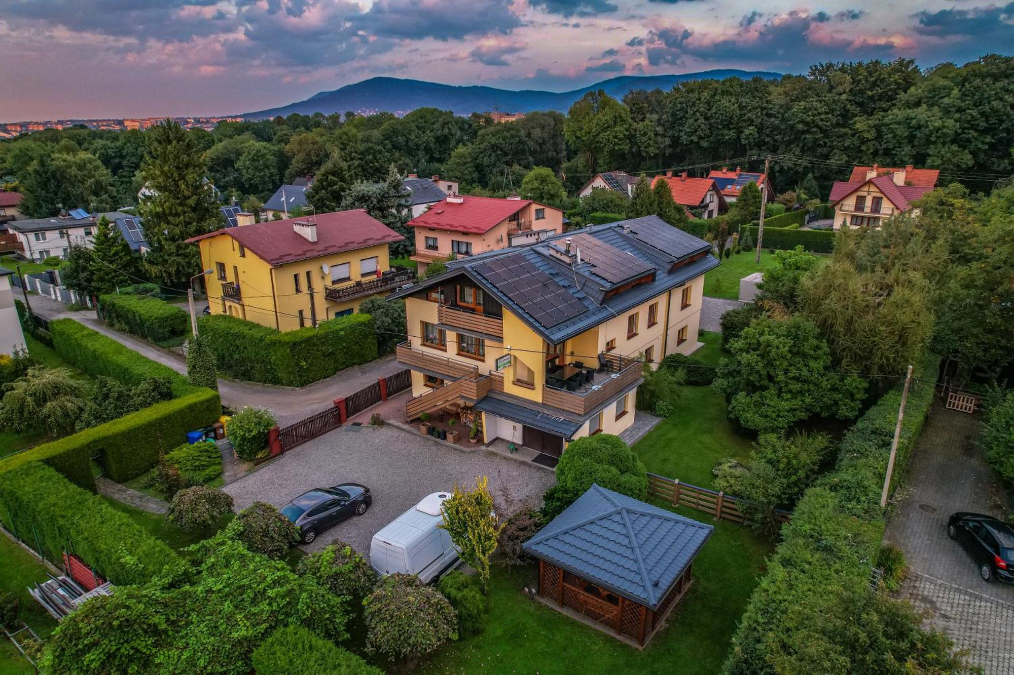 Gasthaus Bielsko-Biala Exterior foto